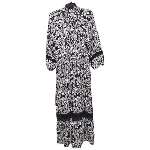 Chico's Paisley Black White Crochet Detail Ruffle Maxi Dress Women's Size 14 - Picture 7 of 14